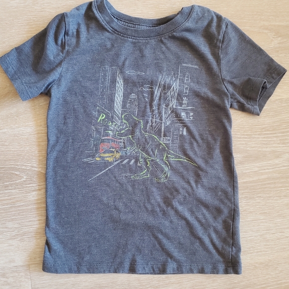 Cat & Jack Other - Cat & Jack Boys' Gray Dinosaur In the City T-shirt - Sz. 5T